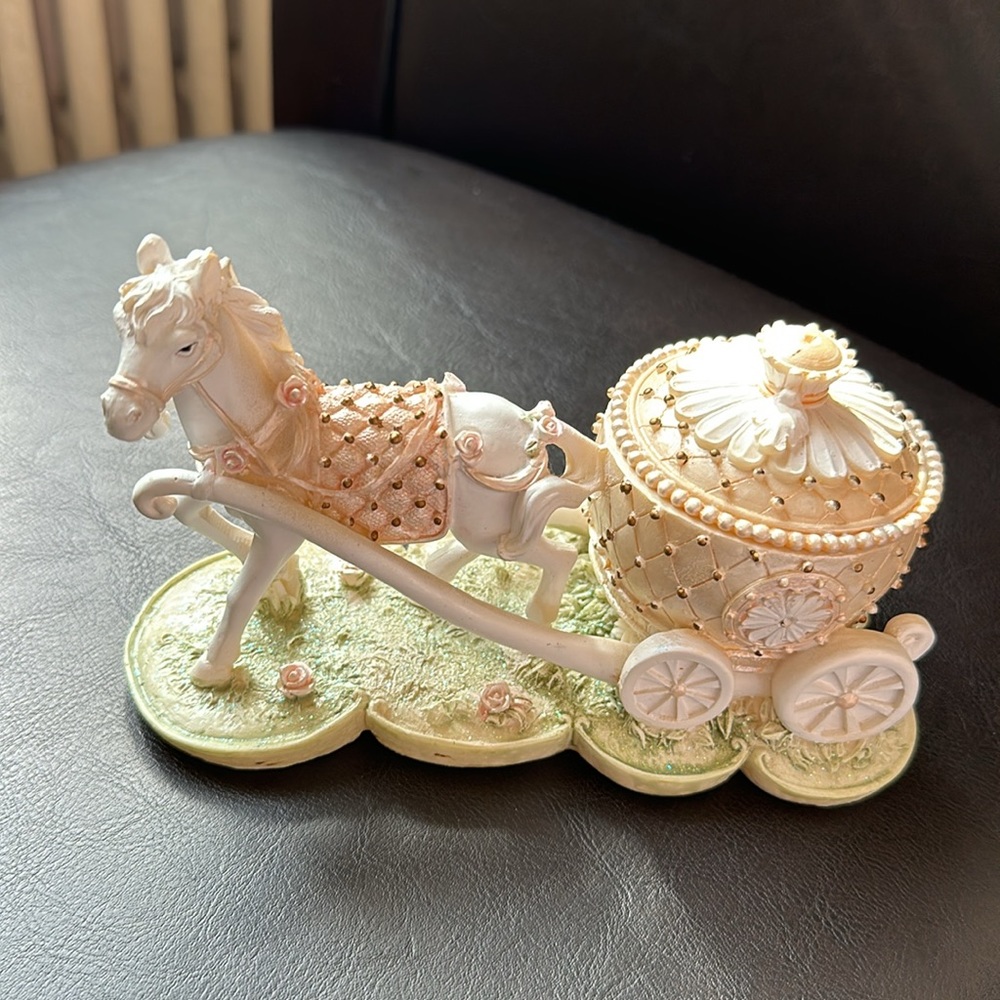 Cinderella centerpiece